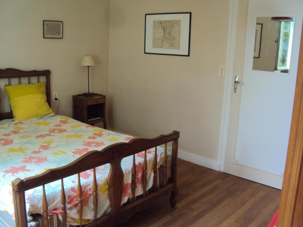 Bed and Breakfast El Gato Negro Монтиньяк Экстерьер фото